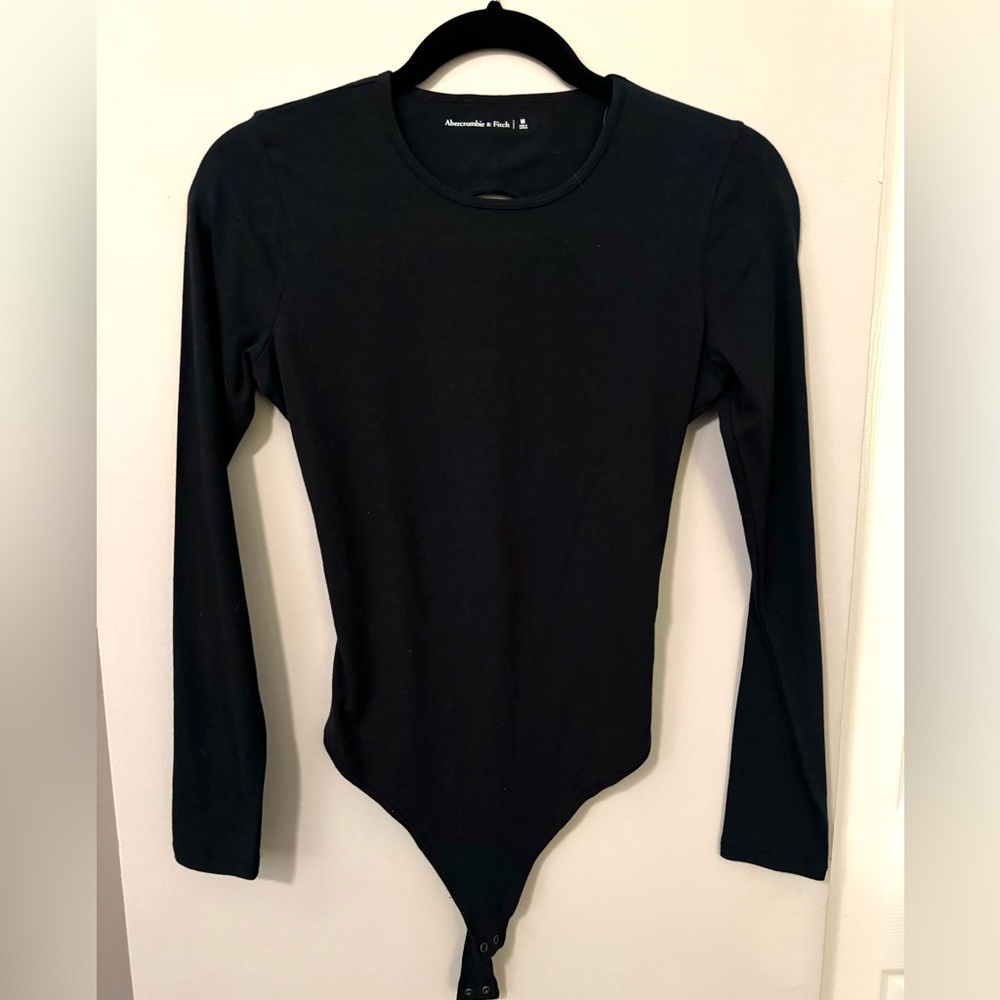 NWT Abercrombie open back super soft bodysuit